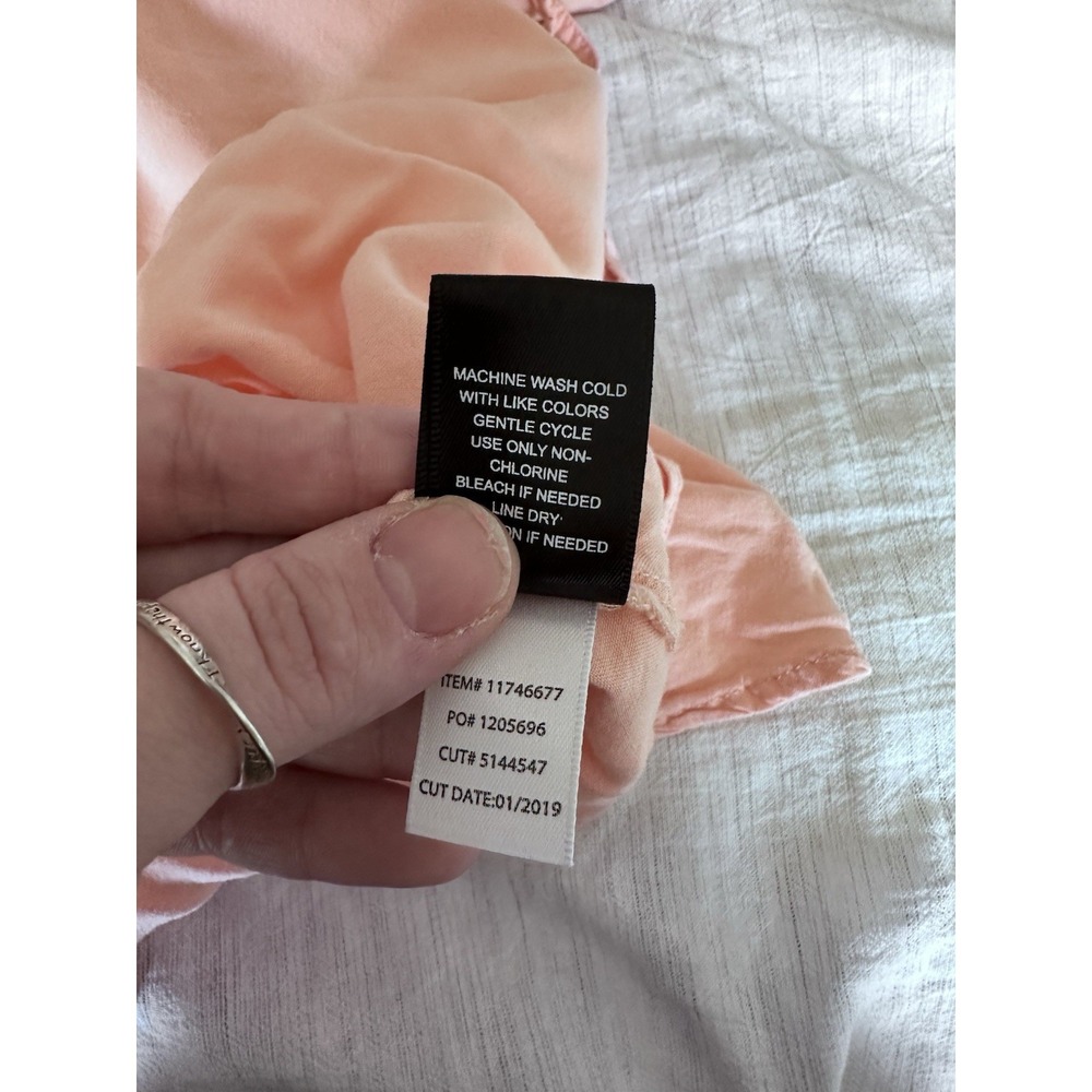 Torrid Womens Challis Tie Short Sleeve Top Size 2X Peach Pink Button Front - Picture 6 of 8